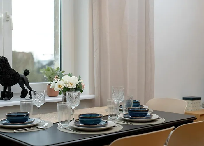 Nowy Apartament Z Widokiem Na Miasto By Renters Apartman