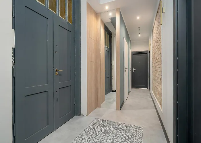 Nowy Apartament Z Widokiem Na Miasto By Renters *