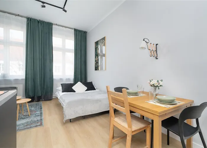 Nowy Apartament Z Widokiem Na Miasto By Renters Apartman