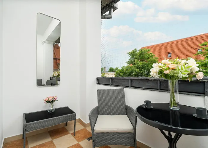 Nowy Apartament Z Widokiem Na Miasto By Renters *