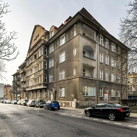 アパート Nowy Apartament Z Widokiem Na Miasto By Renters *