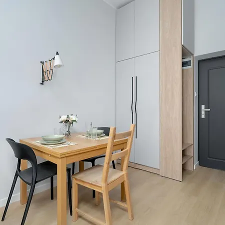 Nowy Apartament Z Widokiem Na Miasto By Renters