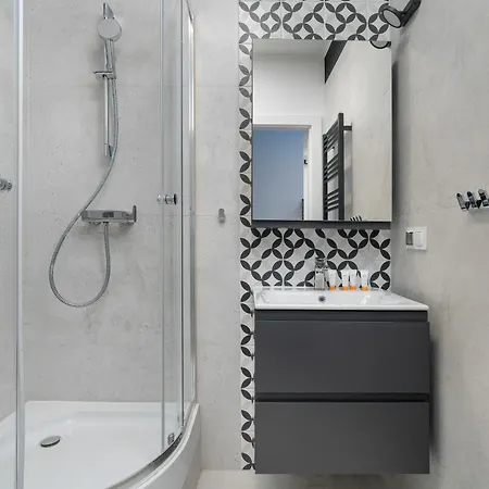 アパート Nowy Apartament Z Widokiem Na Miasto By Renters *