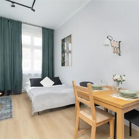 Nowy Apartament Z Widokiem Na Miasto By Renters Apartamento