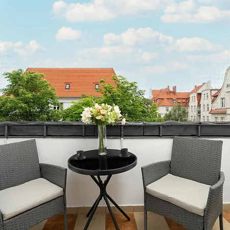 Nowy Apartament Z Widokiem Na Miasto By Renters Poznan