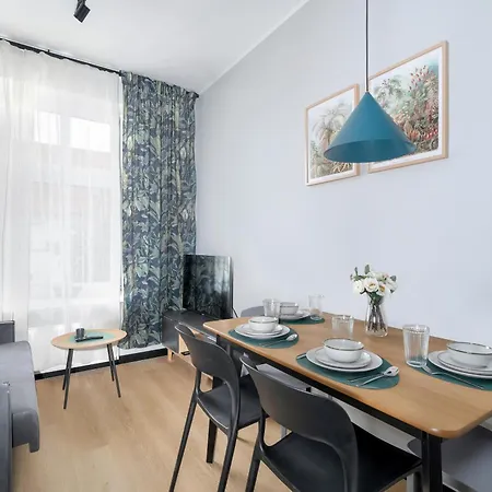 Nowy Apartament Z Widokiem Na Miasto By Renters Apartamento