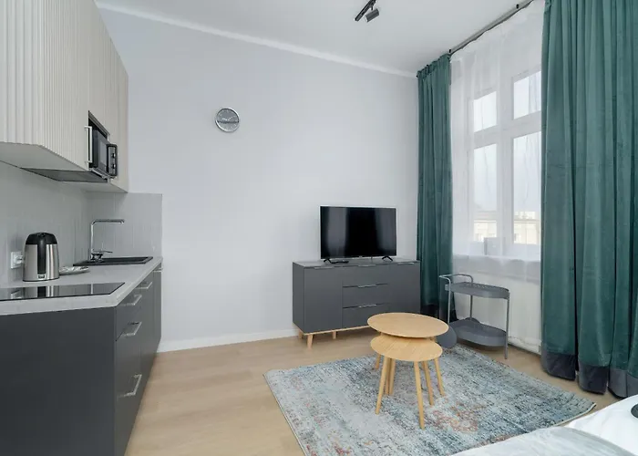 Nowy Apartament Z Widokiem Na Miasto By Renters Poznan