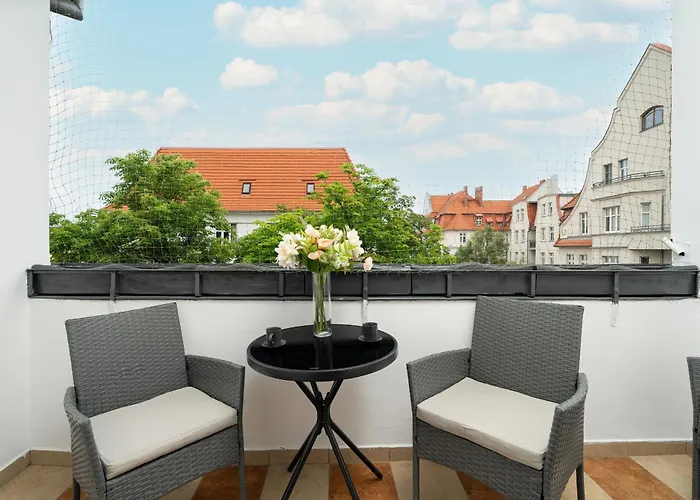 Nowy Apartament Z Widokiem Na Miasto By Renters Poznaň